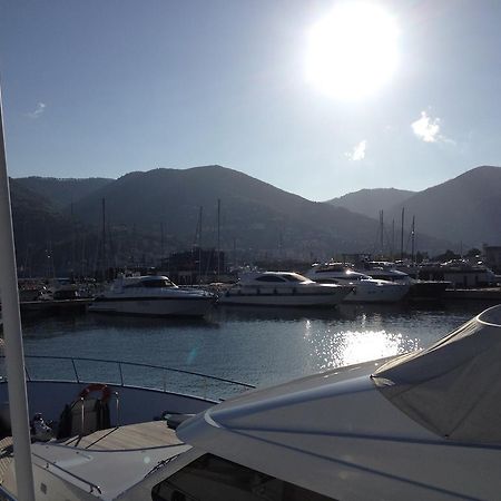 لا سبيتسْيا Riviera Boat Resort المظهر الخارجي الصورة